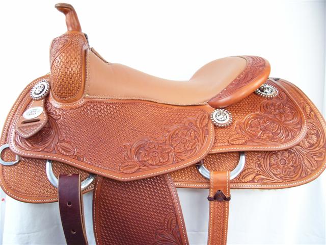 Used Saddle:- Image Number:0